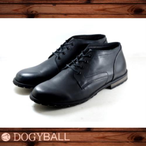 【DOGYBALL】AS004都會輕騎鞋款－ 查卡短皮靴（黑色）