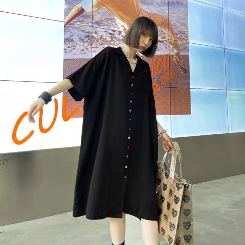 CLORI-獨特個性彩釦西裝V領寬鬆開衫裙-F(共二色)