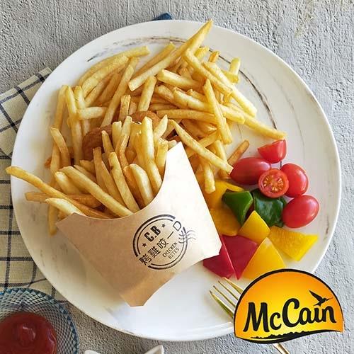 【McCain麥肯】美國進口 冷凍薯製品大廠 細脆薯條 800g/包