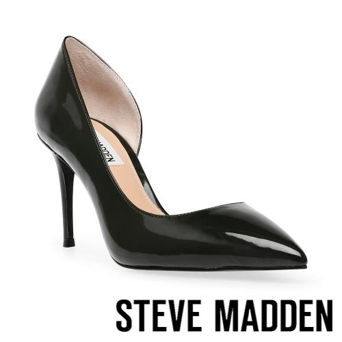STEVE MADDEN-LESSONS 鏡面側簍空高跟鞋-黑色