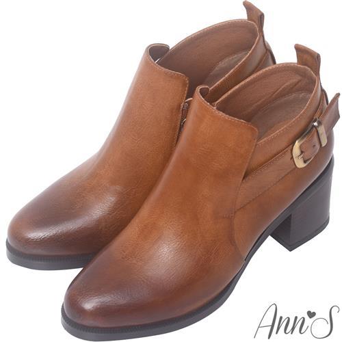 Ann’S微涼季節-金屬斜帶側拉鍊擦色粗跟短靴-棕