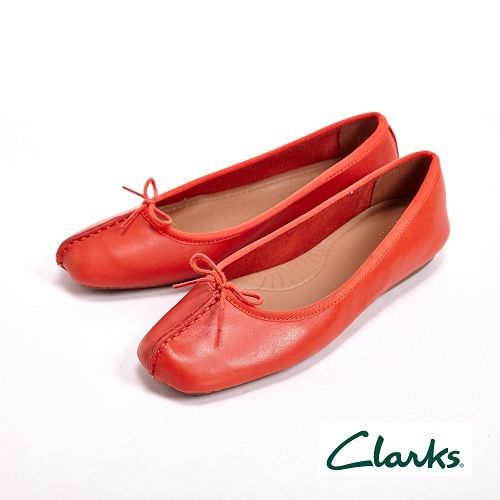 【Clarks】FRECKLE ICE 真皮休閒蝴蝶結平底鞋女鞋-橘(另有藍黑棕)