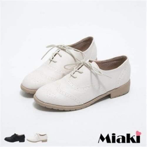 【Miaki】MIT 英倫雅痞牛津雕花綁帶低跟包鞋(黑色 / 白色)