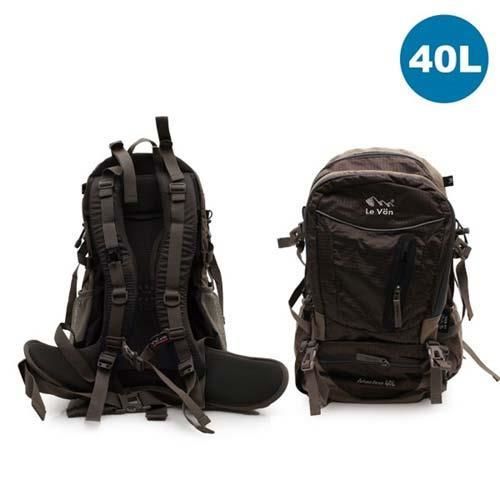 【LeVon】40L網架式背包- 雙肩包 後背包 咖啡