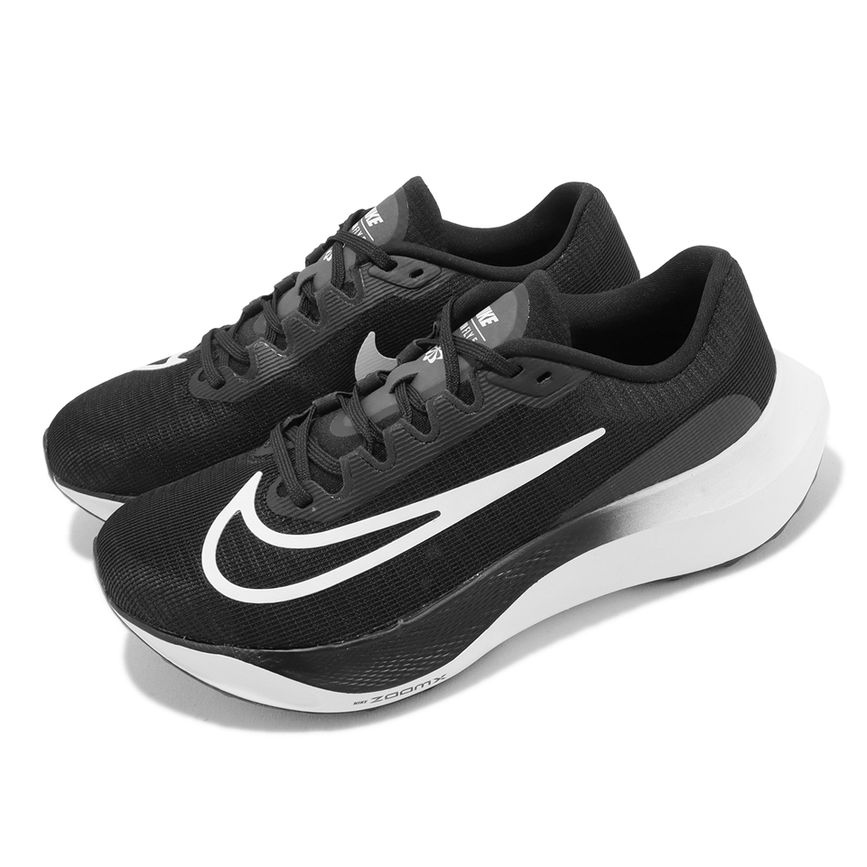 Nike 慢跑鞋Zoom Fly 5 男鞋黑白輕量回彈路跑馬拉松運動鞋DM8968-001