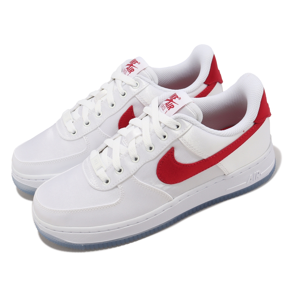 Nike 休閒鞋Wmns Air Force 1 07 ESS SNKR 白紅女鞋AF1 冰底