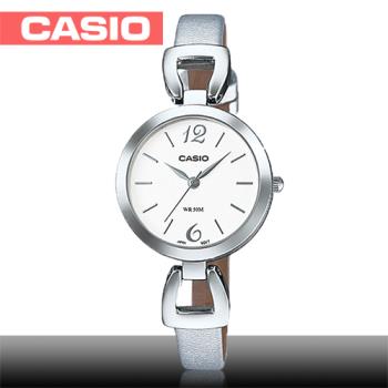 【CASIO 卡西歐】日系銀系列-小徑面造型 造型特殊銀色皮革女錶(LTP-E402L-7A)