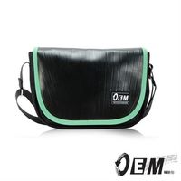 OEM 製包工藝革命 低調迷人時尚包款型 半月型休閒包 -綠