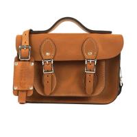 【The Leather Satchel Co.】11吋 英國手工牛皮劍橋包 手提包 肩背 側背包 新款磁釦設計方便開啟 (原色淺咖啡)