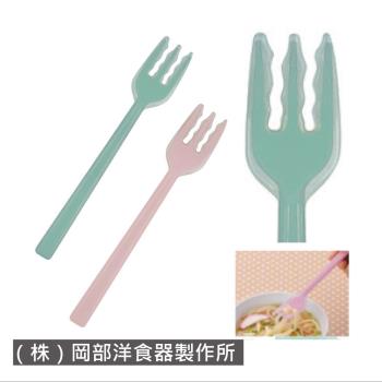 感恩使者 安全餐具-矽膠柔軟叉子 E0937 矽膠製 -輔助餐具-日本製