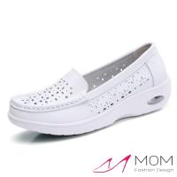 【MOM】全真皮舒適素面白色縷空刻花防滑氣墊機能護士鞋(白)