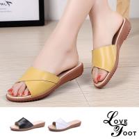 【LOVE FOOT 樂芙】真皮交叉折線造型舒適平底拖鞋 (3色任選)
