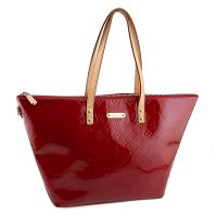 LV 櫻桃紅色VERNIS壓紋漆皮肩背大水餃包(展示品)