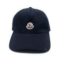 【MONCLER】刺繡Logo設計棉布棒球帽(黑)