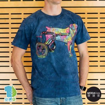 摩達客-美國進口The Mountain 彩繪輪椅犬 純棉環保藝術中性短袖T恤