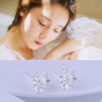 【Emi艾迷】韓國925銀小雛菊的思念花蕊花朵耳環
