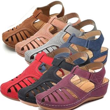 【Taroko】空氣感洞洞透氣圓頭舒適坡跟涼鞋(8色可選)