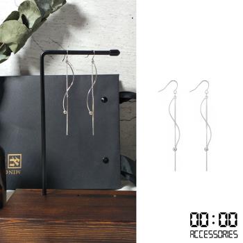 【00:00】韓國設計個性扭曲線條長款耳環