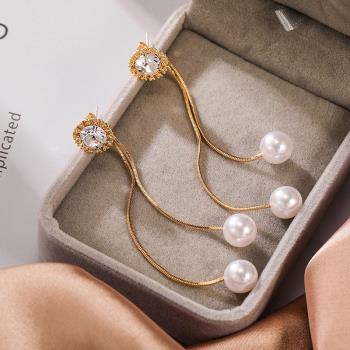【MISS KOREA】氣質長鍊珍珠美鑽造型耳環 (2色任選)