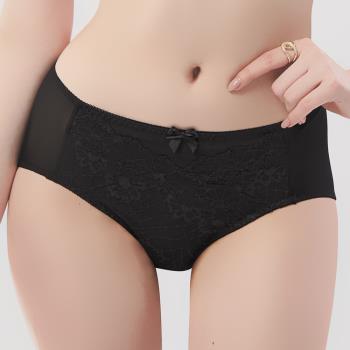 【Swear 思薇爾】 柔塑曲線系列M-3XL蕾絲中腰三角女內褲(黑色)