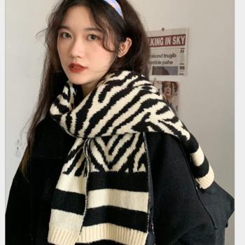 【HaNA 梨花】個性暖冬生活韓國．斑馬紋動物紋毛織圍巾