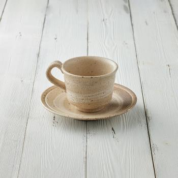 有種創意 - 丸伊信樂燒 - 白樺刷紋咖啡杯碟組(2件式) - 240 ml