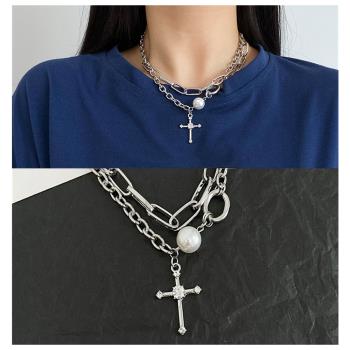 梨花HaNA 韓國中性男女街頭十字架．雙層設計珍珠十字項鍊