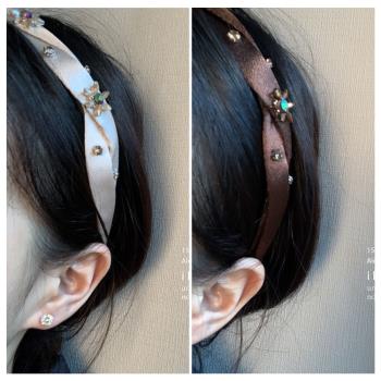 梨花HaNA 韓國重工絲光緞面質感．珠寶鑲嵌花朵麻花髮箍