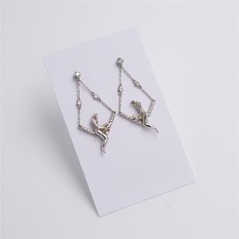常玉藝術珠寶系列-津津樂道美姿耳環(銀色)