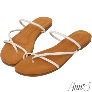 Ann’S水洗牛皮-簡單不簡單圓條夾腳細帶小羊皮平底涼拖鞋-白