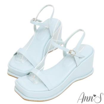 Ann’S美圖厚底系列-一字帶側V口方頭涼鞋-7.5cm-藍