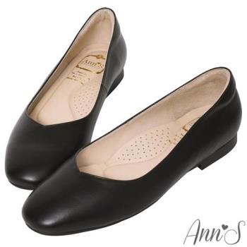 Ann’S奶奶鞋-V型小羊皮真皮方頭平底鞋-黑