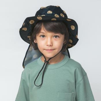 日本Wpc. W058nv 餅乾世界L 兒童超輕量抗UV防曬+防雨透氣帽 護頸可收 (WKHL)