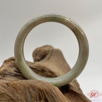 【肌容雪】天然緬甸A貨飄花翡翠特色手鐲 編號132 (鐲寬57.3mm #18.5號)