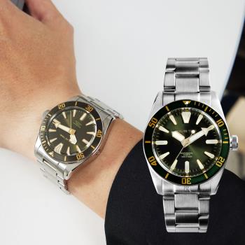 RELAX TIME 海神系列 300米潛水機械腕錶 (RT-77-7-1) 銀x綠(米蘭錶帶款)