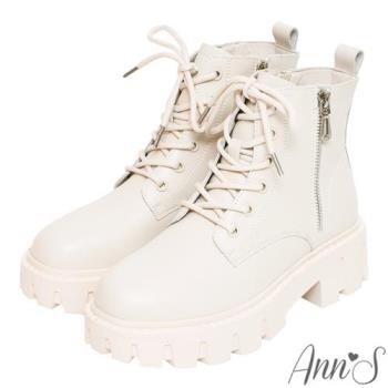 Ann’S小男孩系列-牛皮綁帶造型雙側拉鍊厚底短靴5cm-米白