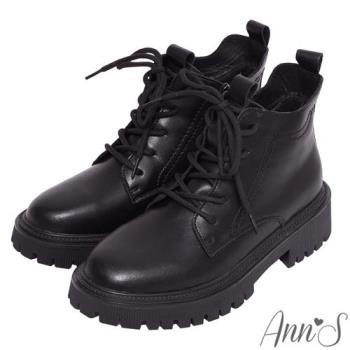 Ann’S小男孩系列-牛皮綁帶造型顯瘦V口厚底短靴4cm-黑