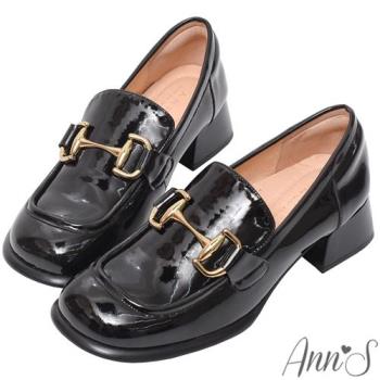 Ann’S學院風-軟漆皮金釦方頭低跟樂福鞋4cm-黑(版型偏小)