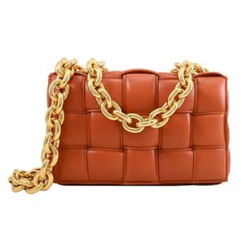 BOTTEGA VENETA 631421 Cassette 編織兩用粗鏈枕頭包.楓葉橘
