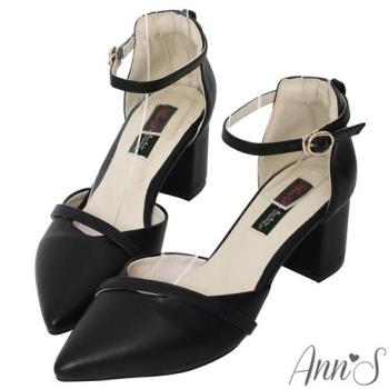 Ann’S柔美心動-造型斜帶顯瘦繞踝粗跟寬楦尖頭鞋5.5cm-黑