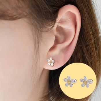 【A&R】韓風s999純銀甜美小花款轉珠耳環(鎖珠 螺絲耳扣 鎖式 情人節 生日禮物)