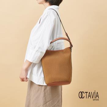 OCTAVIA8 - 水桶包百摺布配皮手提肩背斜背三用包 - 皺摺棕
