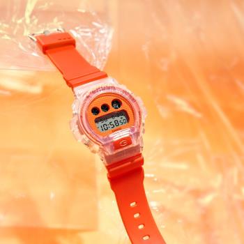 CASIO 卡西歐 G-SHOCK 扭蛋系列 彩色運動電子錶 DW-6900GL-4