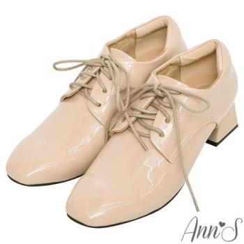 Ann’S簡單最真實-漆皮素面綁帶方頭粗跟牛津鞋4cm-杏漆皮(版型偏小)