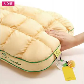 【A-ONE】可水洗酥芯菠蘿包柔軟造型枕/羽絨枕芯/單入組(雙邊雲朵枕頭)