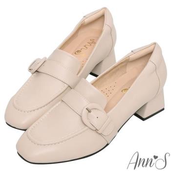 Ann’S知性氣息-半月型包釦帶方頭粗跟樂福鞋4cm -杏(版型偏小)