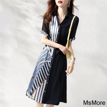 預購【MsMore】時尚印花拼接V領氣質優雅連身裙顯瘦短袖長版洋裝#116825(藏青)