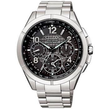 【CITIZEN】星辰 Eco-Drive 光動能 CC9070-56H GPS衛星對時 鈦金屬 三眼男錶 黑/銀 43mm 贈鱷魚皮錶帶