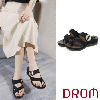 【DROM】拖鞋 坡跟拖鞋/極簡歐美時尚金屬釦飾交叉繞趾造型坡跟拖鞋 黑