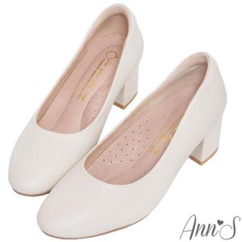 Ann’S每日優雅-真皮圓頭低跟粗跟包鞋5cm-白